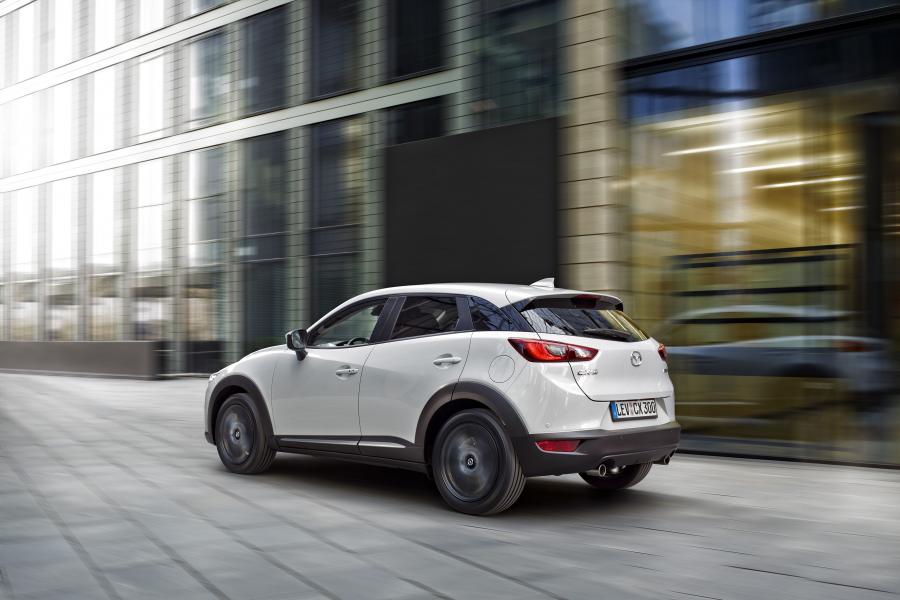  Mazda CX-3 2015 года  (фото 12 из 45)
